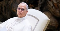 Pope highlights virtue of listening while accepting award from U.S. Augustinians