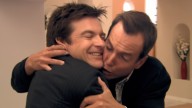 Fans Are Talking About Endearing TV Scenes In Which Actors Breaking Were Left In The Shot, And Arrested Development And Taxi Have Great Ones