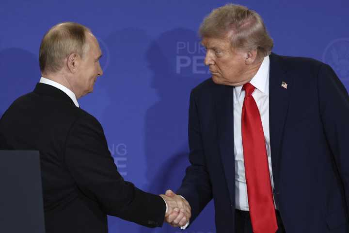 On Putin’s advice, Trump launches assault on mail-in ballots and voting machines