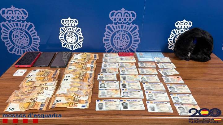 Lo que los delincuentes pueden hacer si pierdes de vista el DNI: de clonar el documento a la 'estafa Wallapop'