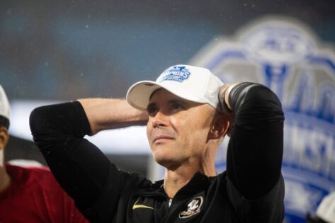 Florida State DL Does Damage Control For Thomas Castellanos as Mike Norvell Faces Mounting QB Concerns After FSU's Thomas Castellanos provided bulletin board material to Alabama, his defensive end did