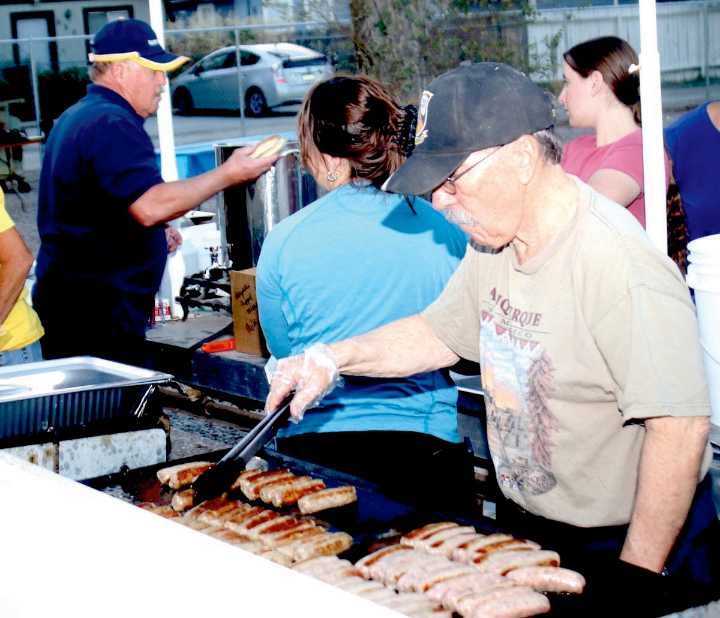 Holiday schedule features pancakes and a parade