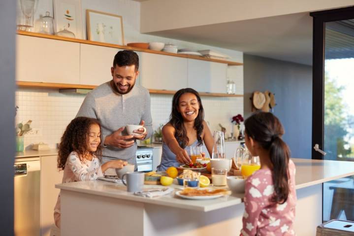As back-to-school season approaches, some tips for healthy breakfasts
