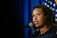 DC police officers to receive pay raise, mayor announces