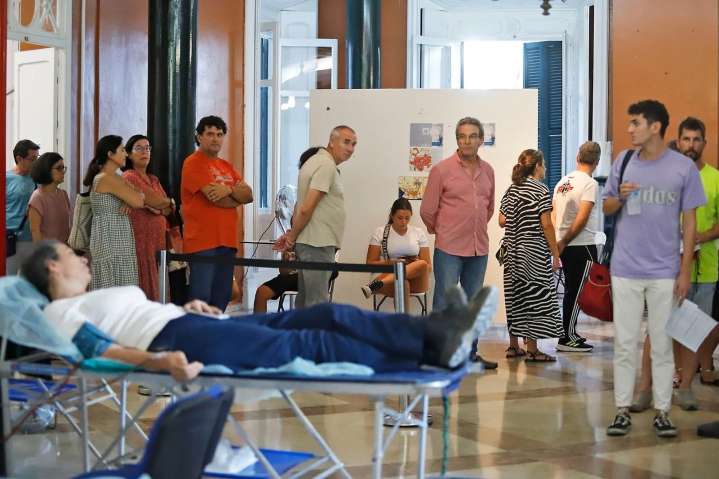 Huelva salva vidas: 11.940 donaciones en 6 meses, pero el verano pone en riesgo las reservas