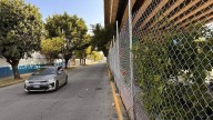 Cierran accesos con rejas a migrantes al Puente Siglo XXI en Irapuato