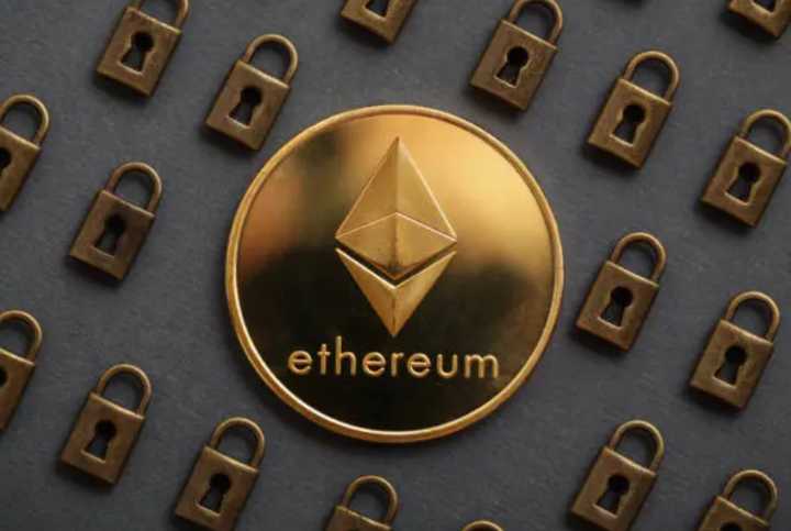 Ethereum Supera un Livello Chiave Rispetto a Bitcoin, Alimentando le Voci di un Ciclo Rialzista