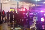 Hombre amenaza con prenderse fuego si su novia no regresa con él en sam’s club de cuernavaca