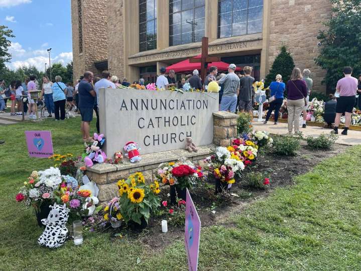 Walz mulls special session on gun legislation following Annunciation shooting in Minneapolis
