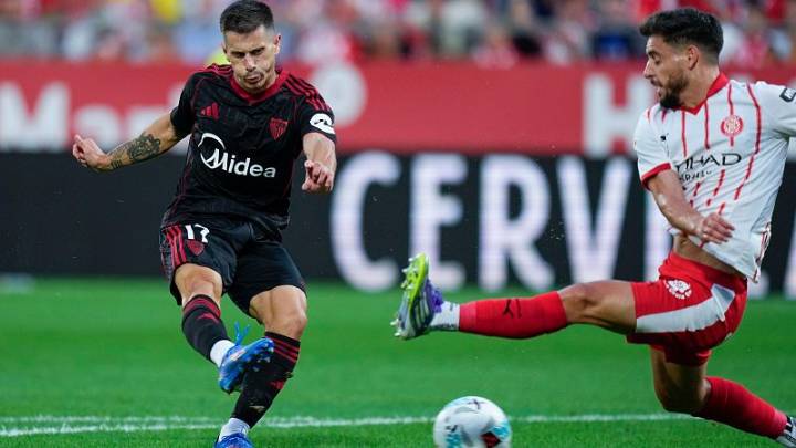 El Sevilla gana en Girona y respira a costa de hurgar en la herida de los de Míchel