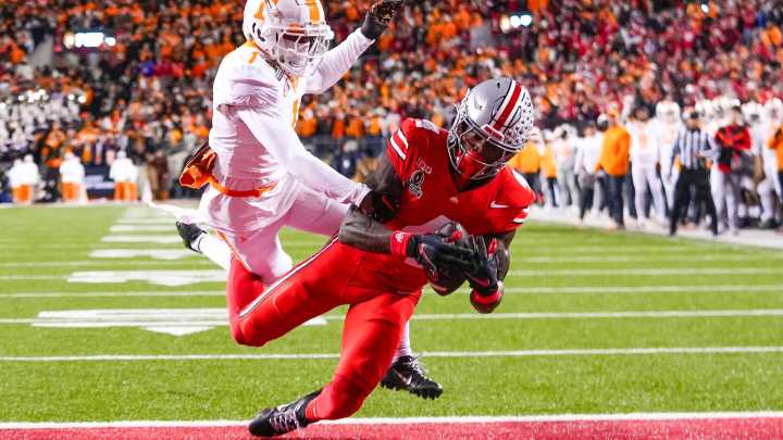 Team previews for every team in the preseason college football Top 25