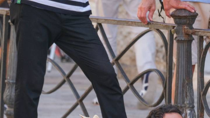 Tragedy on the Set: Emily in Paris Assistant Director Dies During Production