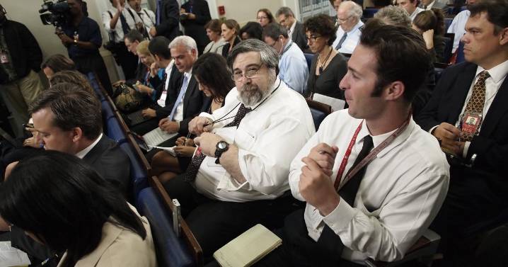 Mark Knoller, longtime CBS News correspondent, dies at 73