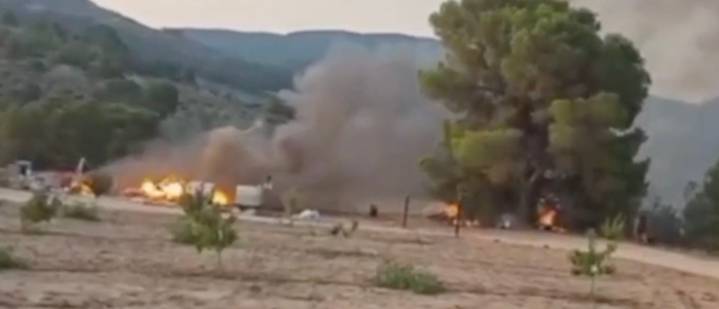 Controlado un incendio forestal en el paraje Lloma de Grosso, en Torremanzanas