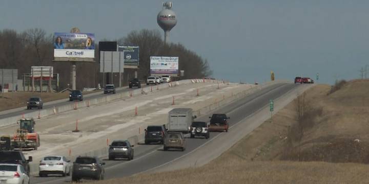 MoDOT reminds drivers to look out for construction zones during busy travel weekend