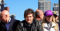 Ataque a Javier Milei: acusan al kirchnerismo por los incidentes en Lomas de Zamora y hay un detenido