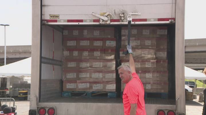 15 tons of wings delivered ahead of the National Buffalo Wing Festival