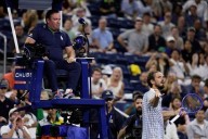 Medvedev's US Open match delayed by booing fans after photographer enters the court