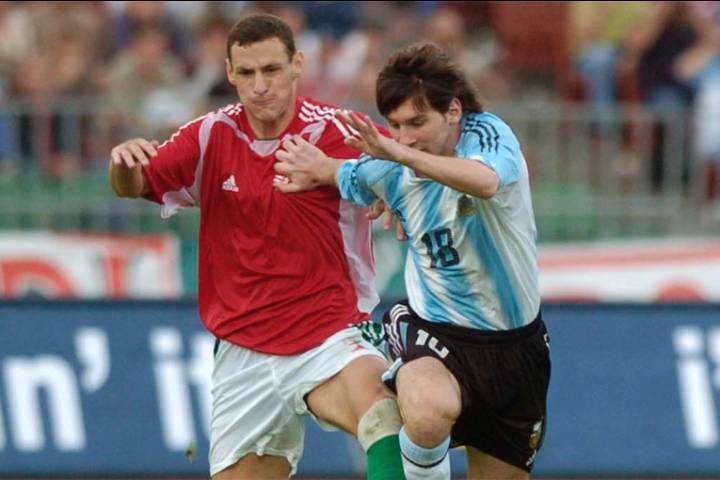 Lionel Messi cumple 20 años en la Selección: de la expulsión en 90 segundos a los récords históricos