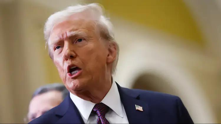 Trump busca excluir a indocumentados del censo est...