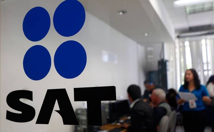 Le dan al SAT más dientes y recursos contra el huachicol