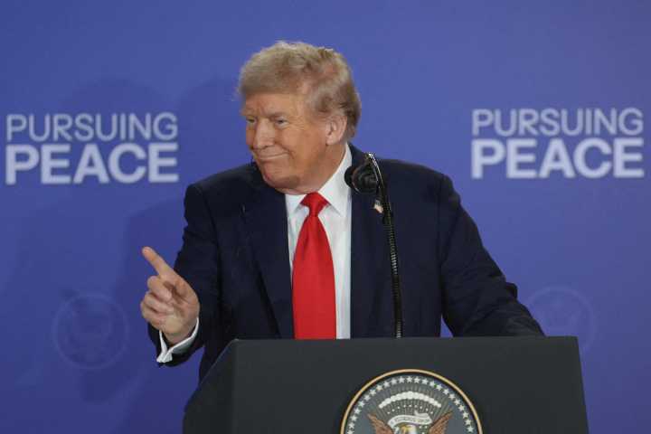 'Flunky': Trump's 'lap dog' prosecutor mocked for big mistake case against Dems