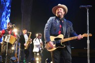 Beloved country music frontman battling cancer celebrates milestone birthday