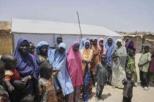 Ejército de Nigeria afirma que sus ataques aéreos abatieron a 35 combatientes islámicos