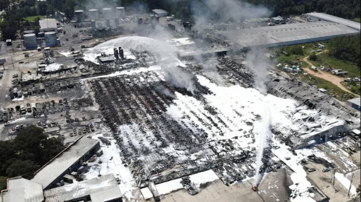 'So sorry for the disruption and uncertainty:' Smitty's releases statement week after Roseland explosion