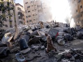 Israel mata a 76 personas en Gaza, incluidos civiles que intentaban conseguir alimentos
