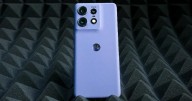 Este Motorola es inalcanzable: carga en 15 minutos, triple cámara 50MP, 512GB almacenamiento y pantalla fluida