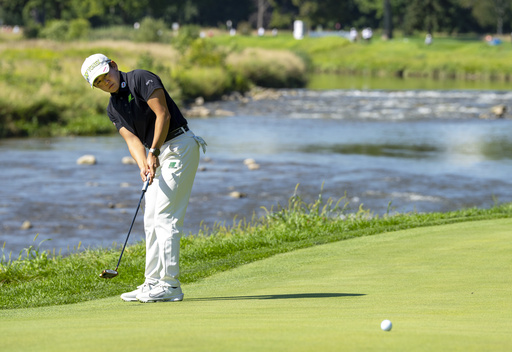 Seeking second straight victory, Akie Iwai opens 3-stroke lead in CPKC Women’s Open