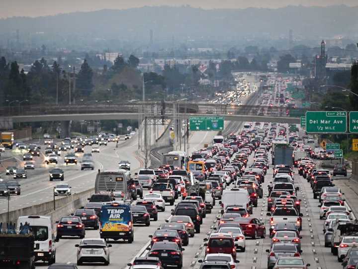 Verificar multas de tránsito en California 2025: paso a paso para residentes