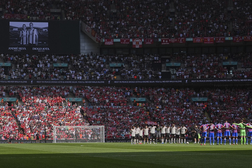 Homenaje a Diogo Jota: clubes de la Liga Premier guardarán un minuto de silencio en la 1ra jornada