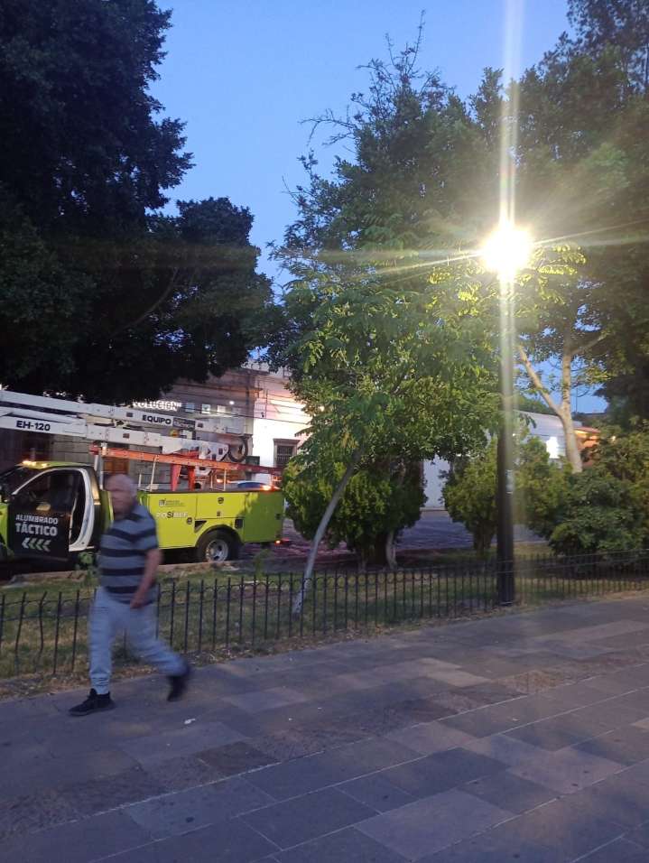 Con alumbrado público, Ayuntamiento mejora visibilidad en puntos estratégicos de San...