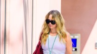 Jennifer Lawrence Nails Summer-In