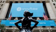 AI drives rally in software, led by MongoDB, Pure Storage, Snowflake