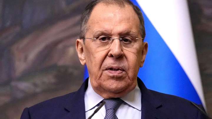 Russia carries out its biggest attack in more than a month while accusing Ukraine of not being interested in peace