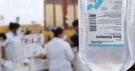 La Anmat prohibió la comercialización de un suero: alerta por un laboratorio con «deficiencias críticas»