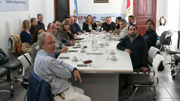 Paritaria de salud: el Gobierno ofreció un aumento del 7 % semestral, con mínimos garantizados