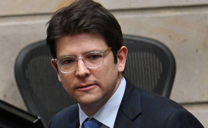 Sentencian a 7 años de prisión a menor que asesinó a Miguel Uribe; purgará su condena en un centro de atención especial
