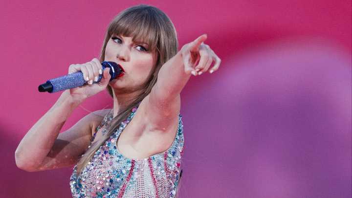 Fans convinced Taylor Swift will perform Super Bowl 2026 halftime show after message spotted in New Heights appearance