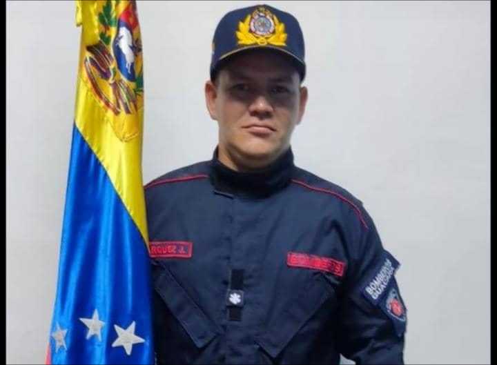 Falleció teniente de bomberos en un hecho vial
