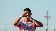 Huracán venció a Laprida con hat trick de Ledesma