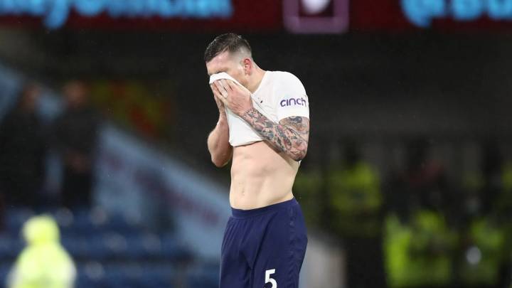 Tottenham manager issued immediate quit threat after 'unacceptable' defeat to Burnley