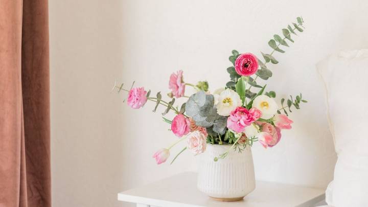 Cómo lograr que las flores permanezcan frescas en un florero por 3 semanas