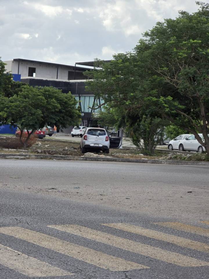 Caucel: conductor termina dentro de vestigios arqueológicos