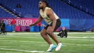 How did Browns add to offensive tackle depth on cutdown day?