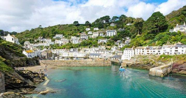 See the 'stunning' UK village perfect for holidays that feels like a Greek island