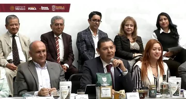 Gobierno de Puebla mantiene postura firme frente a la UPVA 28 de Octubre